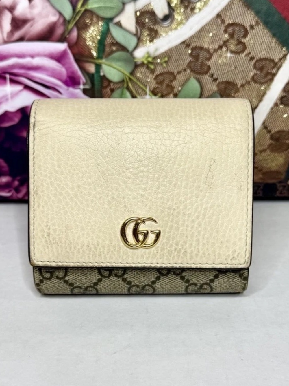 Authentic Gucci Beige and Brown GG Monogram Bifold Wallet